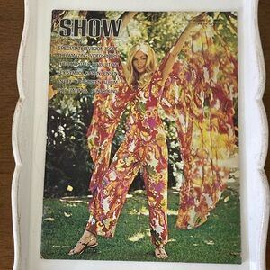 Vintage 1970 ‘SHOW’ Magazine - Sex Symbol Karen Jensen - TV Issue